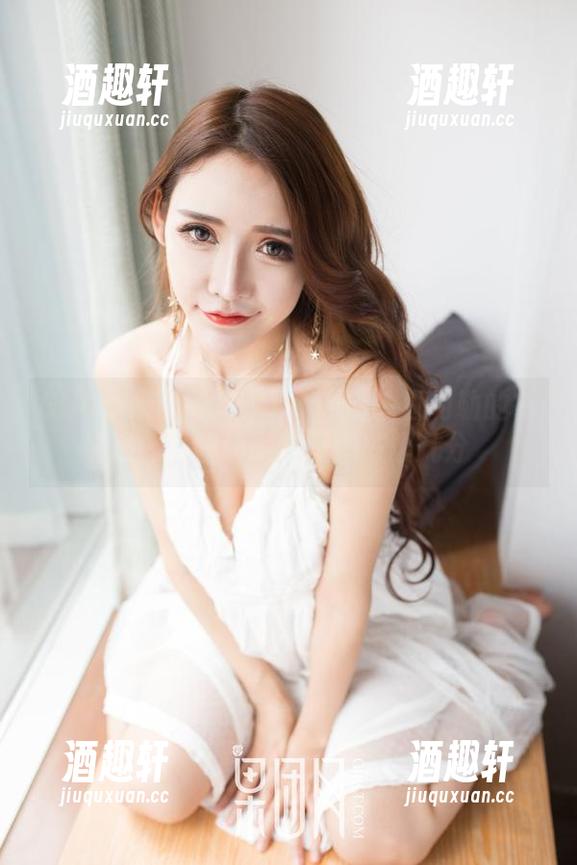 GIRLT果团网-Miss琪 GIRLT果团网 - Miss琪用纯白勾勒的秘境,原图让人忍不住多想几分