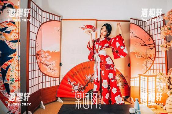 GIRLT果团网 - 白色？不止是颜色，还有钟紫怡的魔力！图包精选直击心灵！