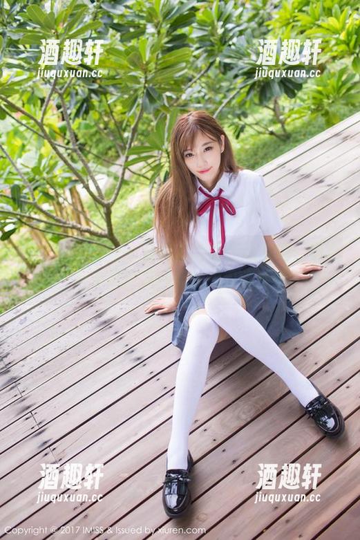 IMiss爱蜜社-淼淼萌萌哒 IMiss爱蜜社 - 最新淼淼萌萌哒写真:黑白,也许是对我发际线的隐晦致敬?