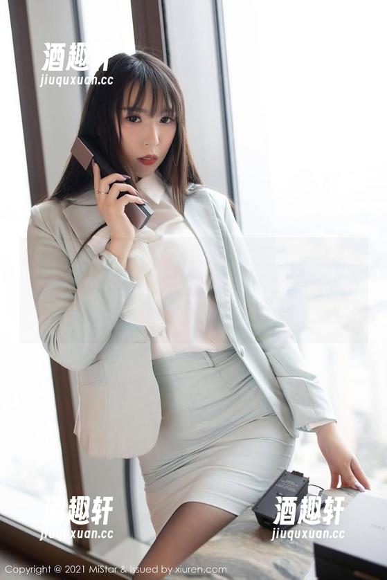MiStar魅妍社 - Mieko林美惠子的全套长腿图片，究竟是“腿长”还是“境界高”？