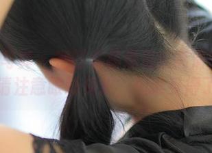 ROSI写真 – 别盯着杨晨晨的高清御姐壁纸，请注意眼睛保护，但谁受得了呢？