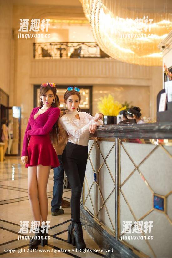 TGOD推女神-赵伊彤 TGOD推女神 - 怎样才能把赵伊彤的这份温柔带回家?美图完美记录太不现实。