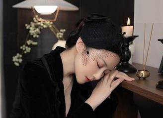 Xiuren秀人网 – 智恩baby的白丝作品集，可能会让你一言不发，默默流口水的资源