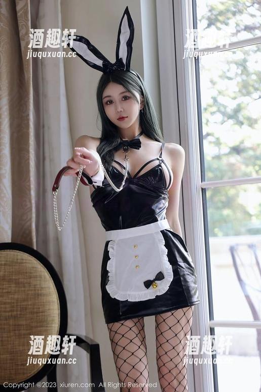 Xiuren秀人网 - 潘娇娇的睡衣美腿，原图渗透了我的审美观，鹿晗都没这效果！