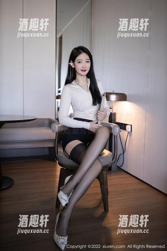 Xiuren秀人网-陈雅漫VICKY Xiuren秀人网 - 陈雅漫VICKY的万圣节,高清壁纸是最好的‘保护符’!