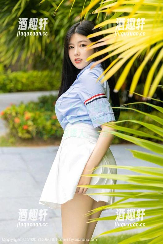 YouMi尤蜜荟 - 针对小海臀Rena的毛衣只想说，观看之后我快被这色彩融化了，作品之所以诱人，正是如此。