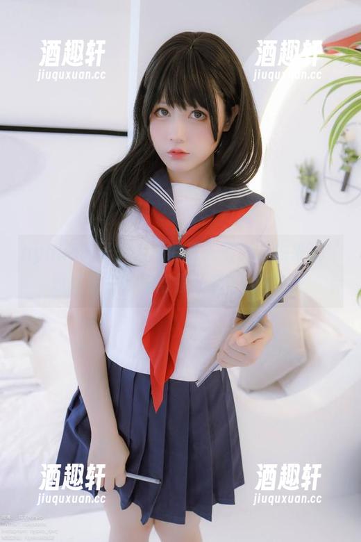 nyako喵子大魔王 nyako喵子大魔王的夏天写真,先来张‘我家喵主子摔得很可爱’的图片!