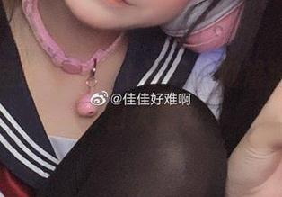 全套佳佳好难啊护士写真，她难道真的没穿白大褂？