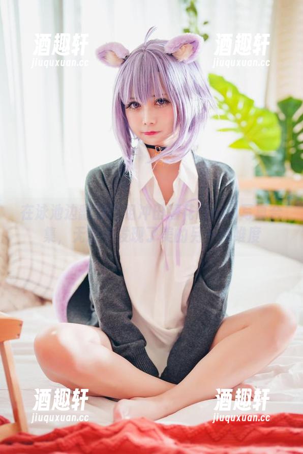 在泳池边翻到这组冲田凛花rinka写真合集，无意中发现了美的另一种维度