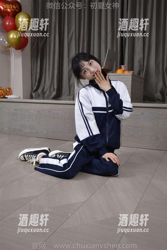 初夏女神 - 环环的水波柔情合集：流淌的情愫，干脆给我来点“水”中车险！