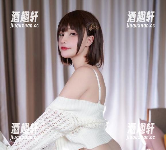 千夜未来 千夜未来,化身幽灵姬,听说破解灵异只需要一张cos写真!