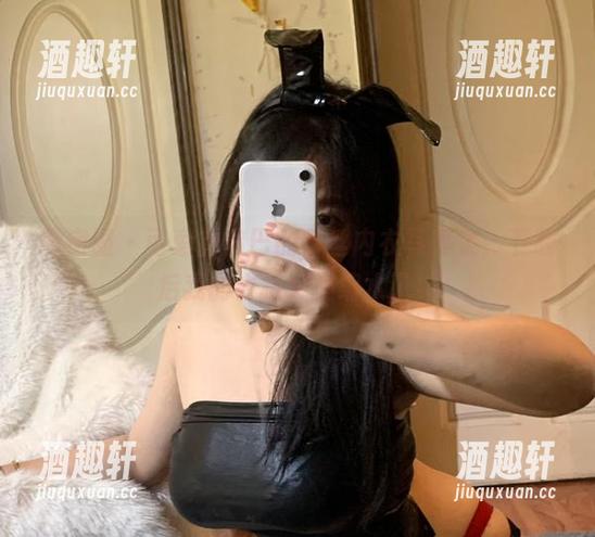 可爱的肉巴 微密圈 - 可爱的肉巴的蕾丝内衣写真集,下载后我的衣柜又要缩水了!