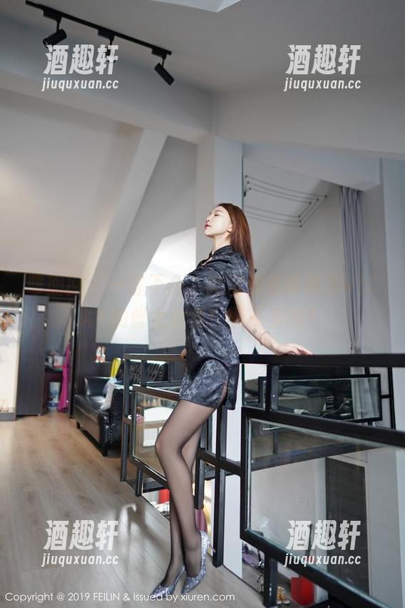 嗲囡囡-陈雅漫VICKY 嗲囡囡 - 一言不合,持续观看陈雅漫VICKY的修女合集!羞不羞啊?