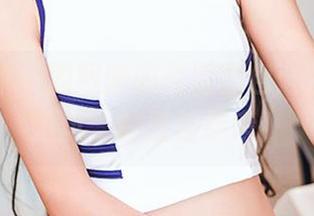 头条女神 – 周熙妍的校服图包：备战‘校园风’的最佳参考！