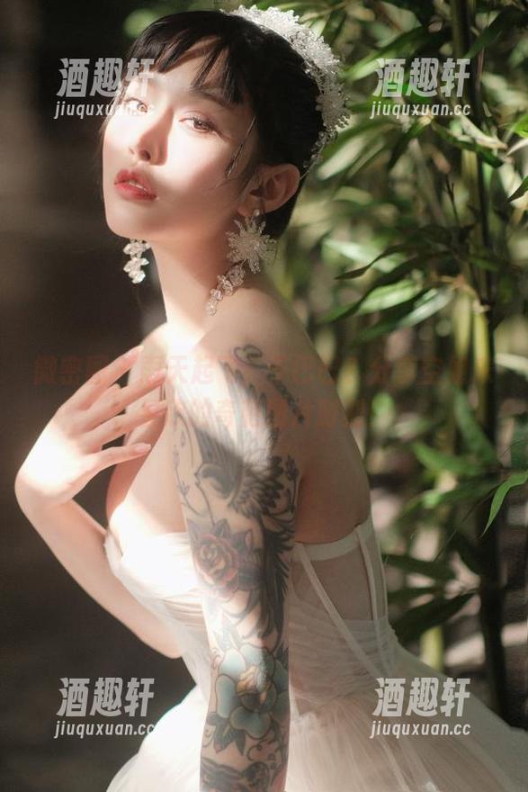 宋昱欣 微密圈 - 雨天起飞,干巴巴?分享空姐宋昱欣的奇葩图片时刻!