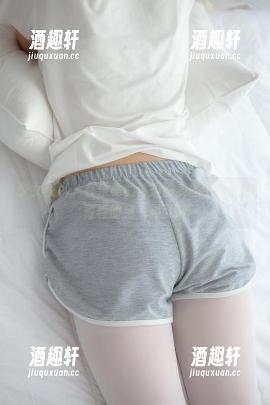 少女秩序-乐栀 少女秩序 - 在乐栀的体操服美图中,找到青春的另一种可能