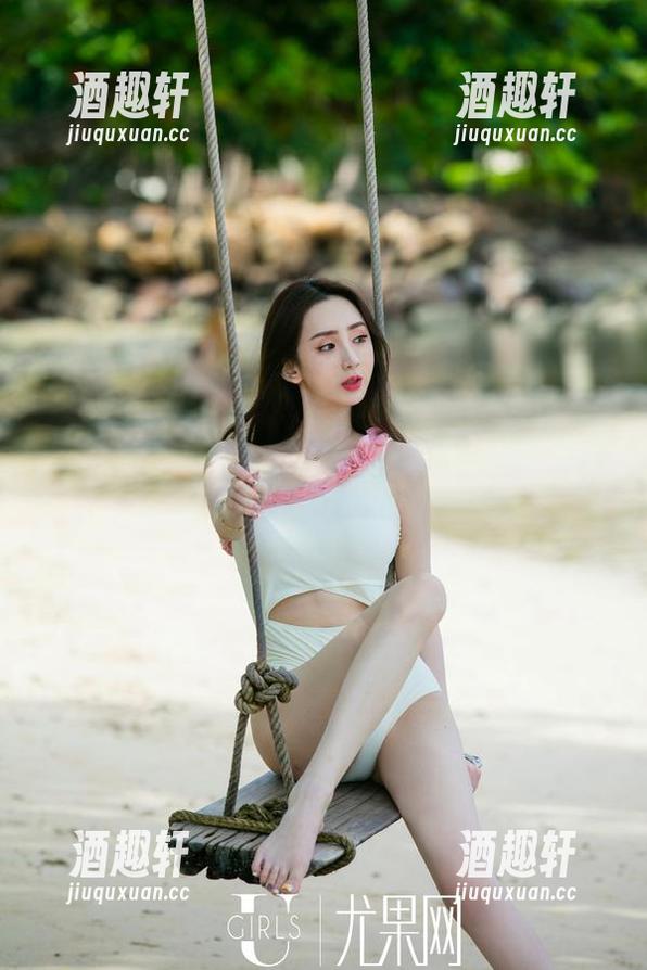 尤果网 - 抓紧泳圈！黛蓓琪泳装最新合集，即将开启“涅槃”模式。