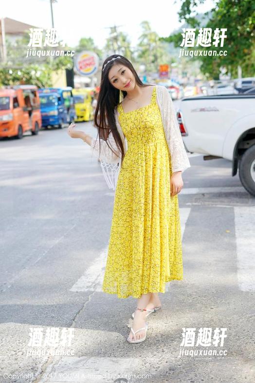 尤蜜荟-易阳Silvia 尤蜜荟 - 易阳Silvia的夏日图集,打破次元壁的无圣光气派,不求真实,只求反差