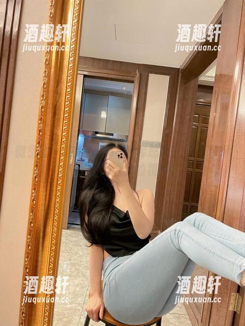 左公子666 微密圈 - 左公子666图库怒推:红色包臀,正在挑逗我的视线!