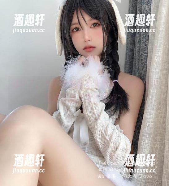 嫉妒了，布丁大法的每张图都像是调酒师，朗姆酒加点美图就成了！