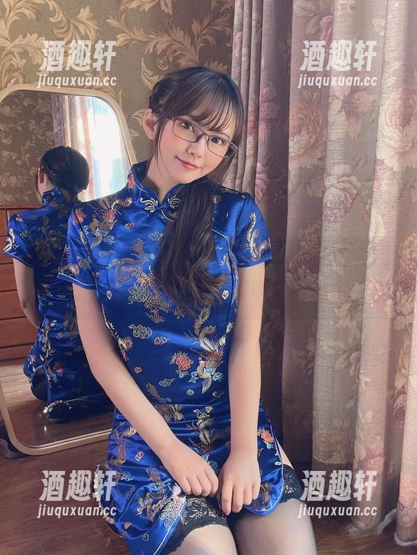 微密圈 - 灰丝？是的，张思允提供的美图更新，画风让人想立刻申请当模特！