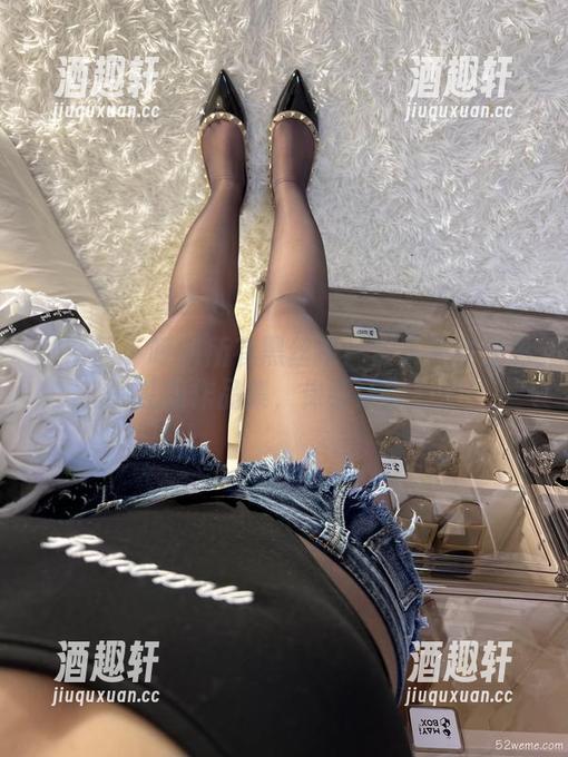 张思允 微密圈 - 呼叫所有黑丝控!快来下载张思允的礼服作品集,保证让你心水!