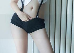 推女郎 – 也许只有谭冰的JK能让我静静安静地看个不停