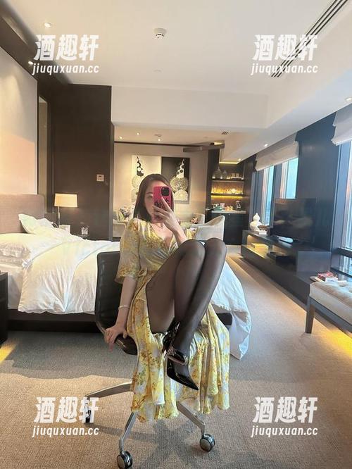 果儿Victoria 微密圈 - 这原图真是太“流星”了,果儿Victoria的写真我无力招架。