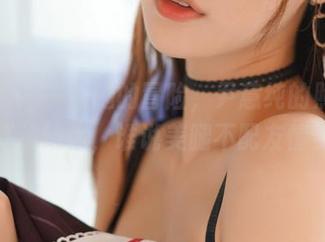 果团网 – 一条腿的冒险，尹意纯的照片免费送给你，谁说美腿不配友情？