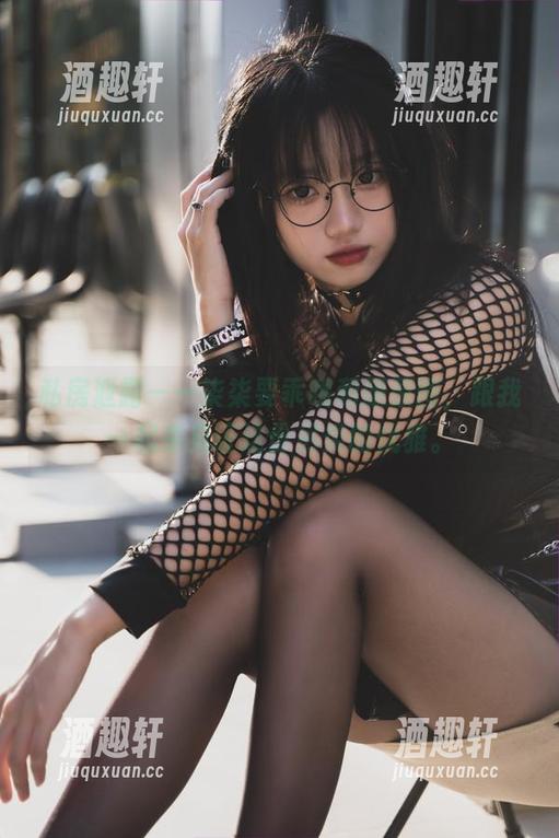 私房泄露——柒柒要乖哦和服原图，跟我一起来见证这份另类的优雅。
