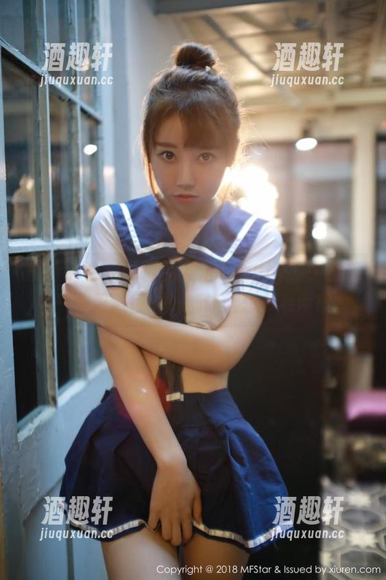 模范学院-唐琪儿Beauty 模范学院 - 闲聊唐琪儿Beauty的镂空美图——果然每一处都让人想多看两眼。