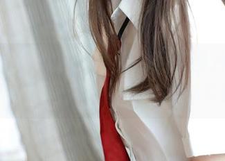 模范学院 – 找到小牛奶的网袜图片资源，着实让人思考搭配的极限有多远。