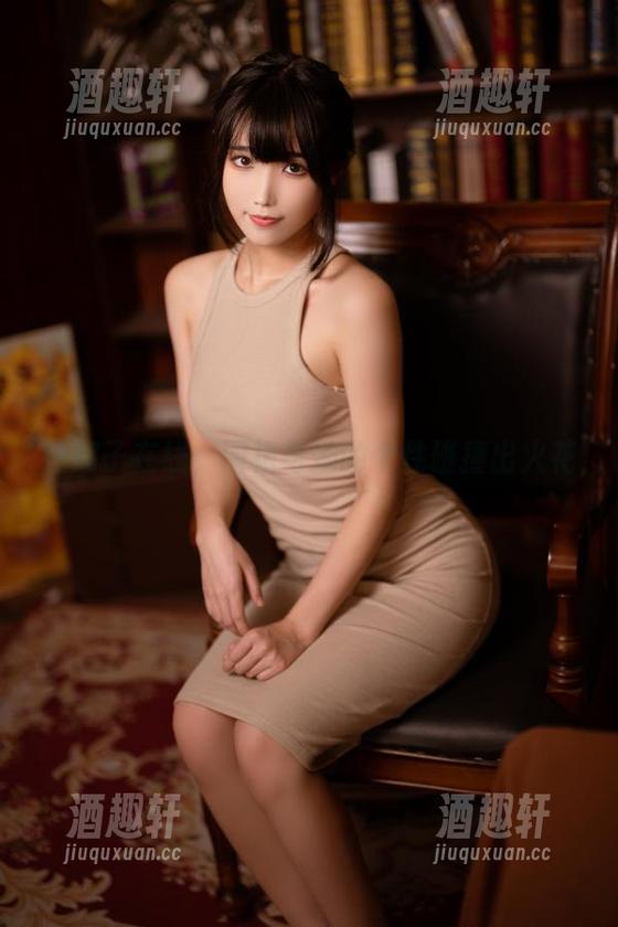 汪知子 汪知子在线,围裙与她的个性碰撞出火花