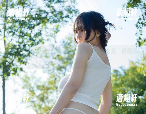 真实又不失俏皮：浅安安居家的高清自拍合集，慢慢品味吧