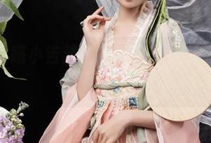 爆机少女喵小吉连衣裙套图，这夏天的必备良心作品！