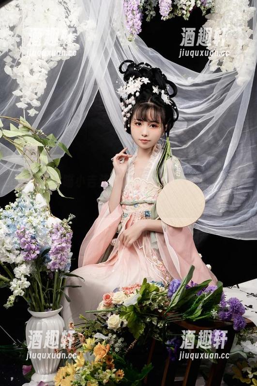 爆机少女喵小吉连衣裙套图，这夏天的必备良心作品！