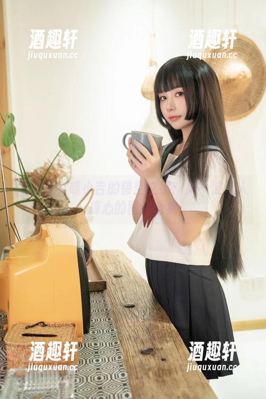 爆机少女喵小吉的镂空之旅：又一波让人捧心的图片合集