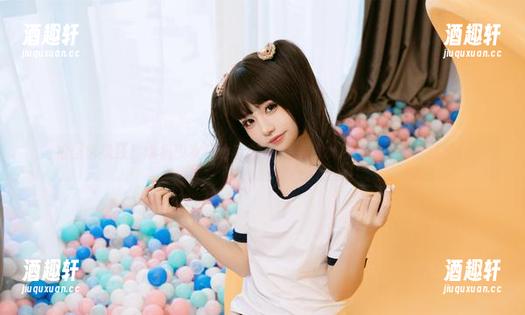拍照也疯狂！爆机少女喵小吉的高清镜花水月，绝不能错过哦！