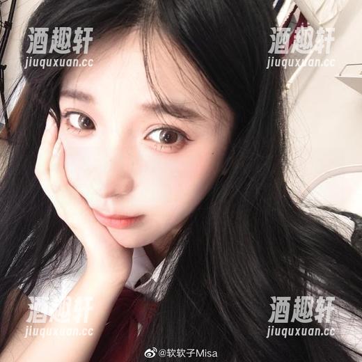 特软儿Sona的睡裙：在这种温柔下，还有谁能不动心呢？原图下载探探？