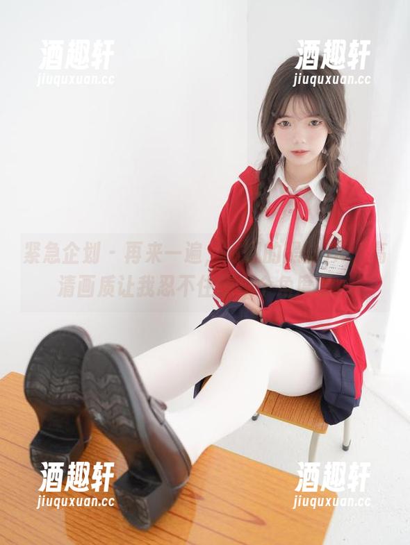 紧急企划 - 再来一遍，小恩的黑丝JK，高清画质让我忍不住想换个角度看。
