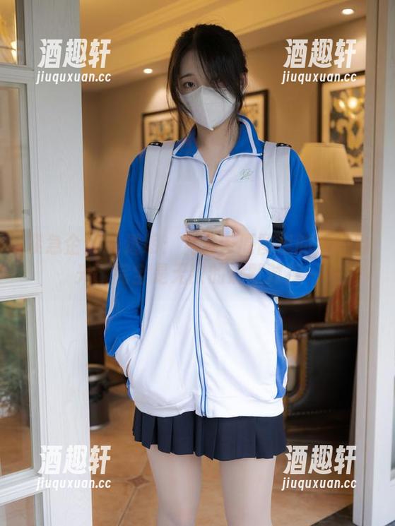 紧急企划-见希w 紧急企划 - 透明:见希w原图里的那些目光,完全是无敌的沉默对视~