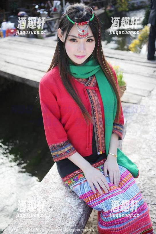 美媛馆-夏瑶baby 美媛馆 - 夏瑶baby连衣裙图包,是的又一款温柔杀,我好像要追了…