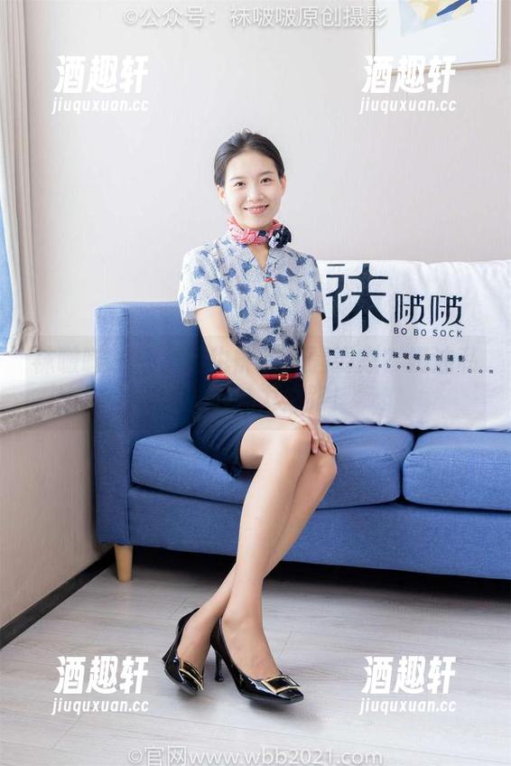 袜啵啵-奶油 袜啵啵 - 平底鞋也能有风骚姿态?奶油私房展示魅力之路!