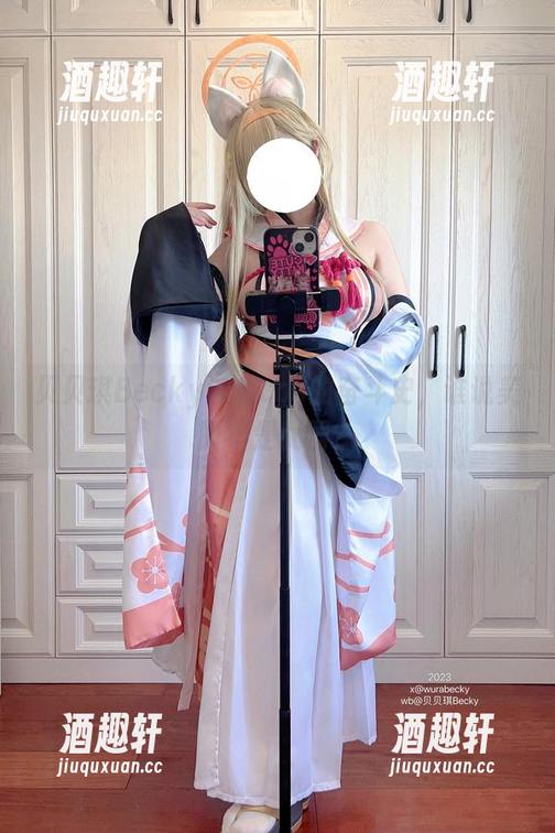 贝贝琪Becky 贝贝琪Becky泳装cos的奋斗史,谁说美丽不是武器?