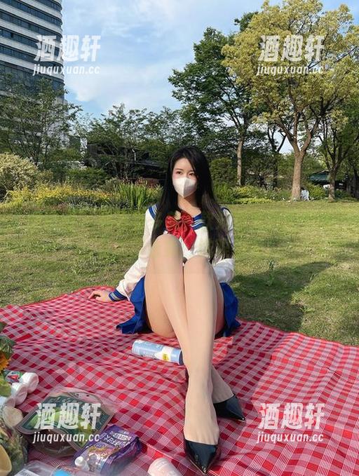 软妹小九九 微密圈 - 究竟有多美?软妹小九九的肉丝玉足美图合集,洗眼推荐!