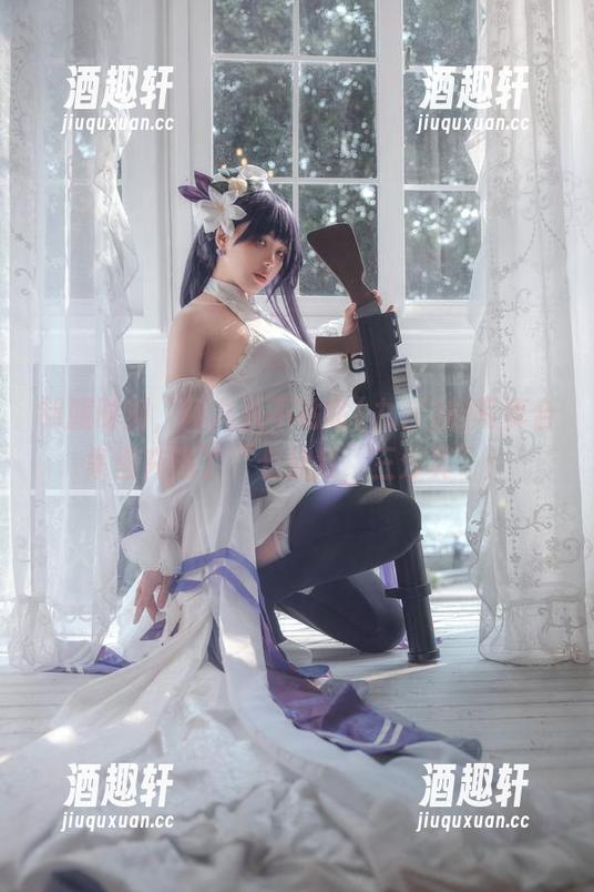 制服时刻，阿九从不咕咕(九言)的写真合集里充满了“七分戏，三分真”！