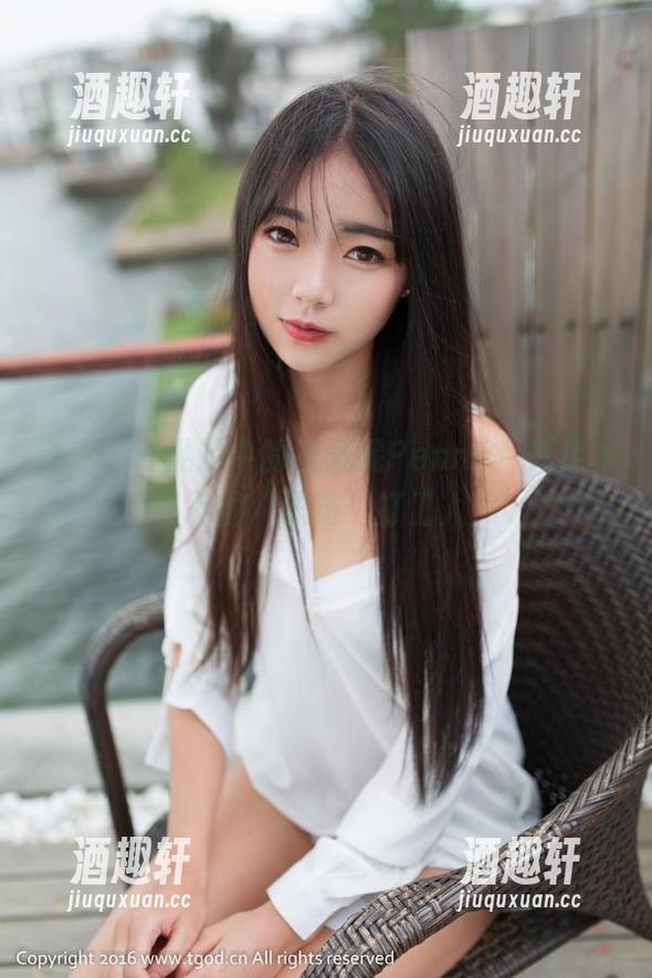 青豆客-汪佩妮Penny 青豆客 - 私拍中的汪佩妮Penny:死库水下的“职场”打工人