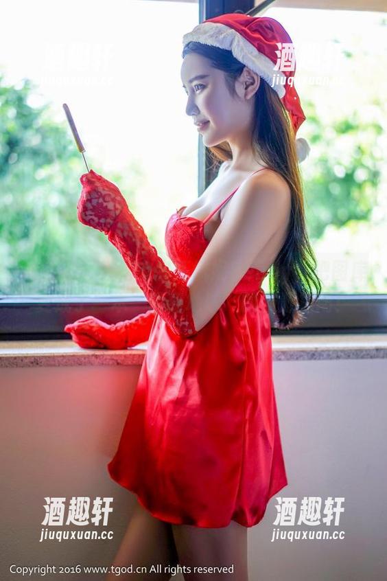 青豆客-汪佩妮Penny 青豆客 - 红裙宝宝汪佩妮Penny,把图库变成了一本‘脱离地球’的资源指南!
