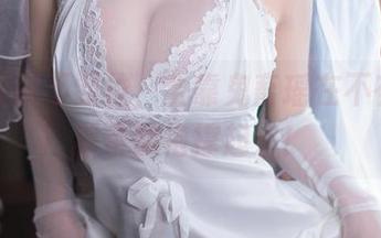 一张美图不到位，全靠鬼畜瑶在不在w和那条旗袍撑起来！