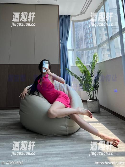 微密圈 - 枣红睡裙大揭秘！黎允熙为何让图库里的颜色纷纷涌现？